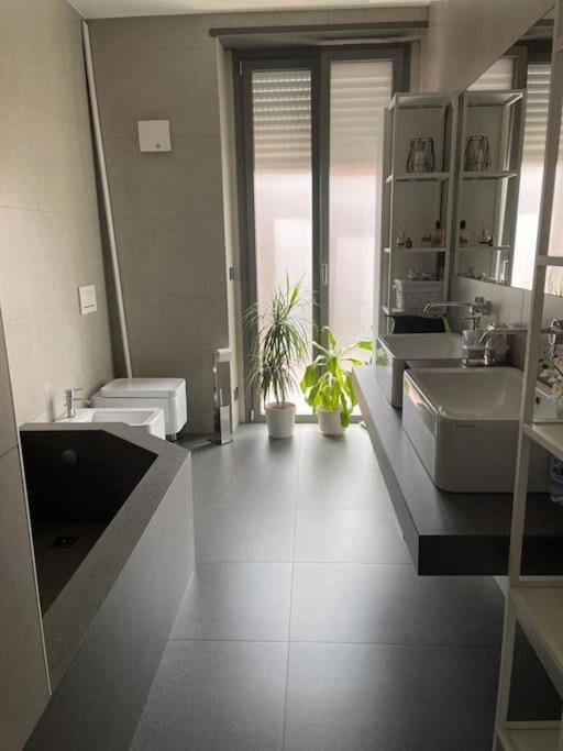 Апартаменты *Luxus393* Metro A 50M, Lingotto Fiere, Ospedali Турин Экстерьер фото